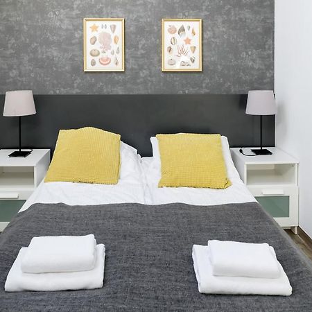 Modern Apartment In The Very Central Location 18 Krasków Eksteriør bilde
