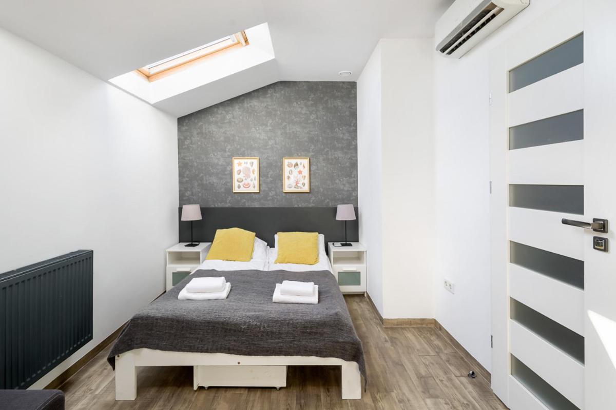 Modern Apartment In The Very Central Location 18 Krasków Eksteriør bilde
